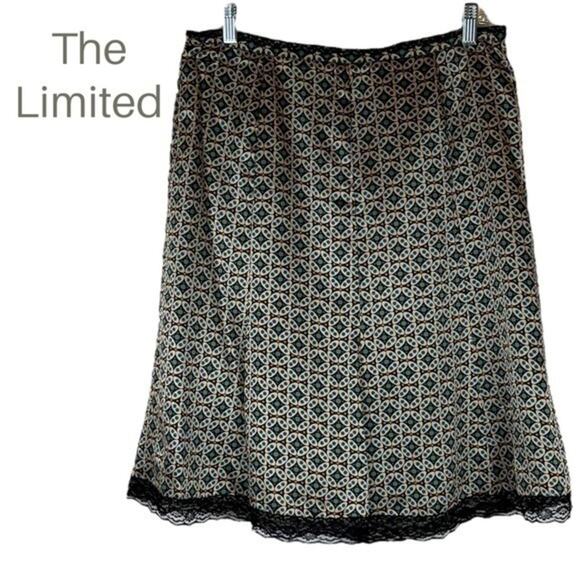 The Limited 100% Silk With Lace Cottage Print Skirt NWOT Size 10 - Picture 1 of 11